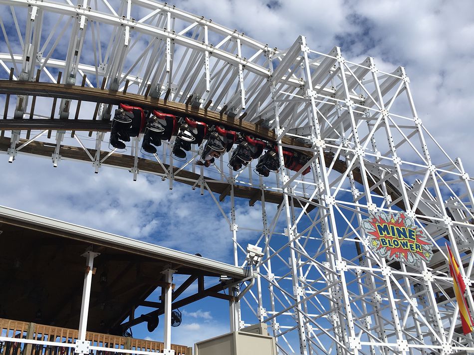 Mine Blower photo from Fun Spot America