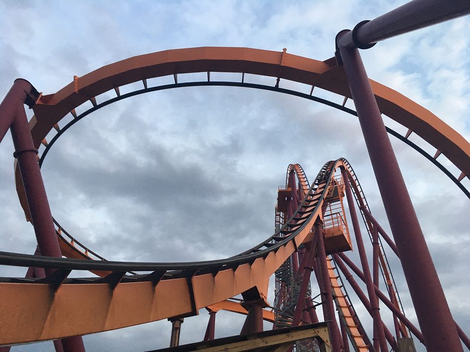 Raging Bull photo from Six Flags Great America