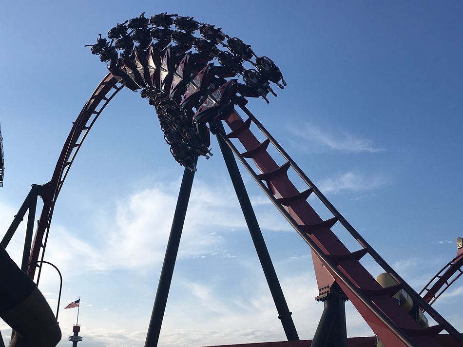 X-Flight photo from Six Flags Great America