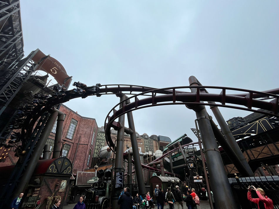 F.L.Y. photo from Phantasialand - CoasterBuzz