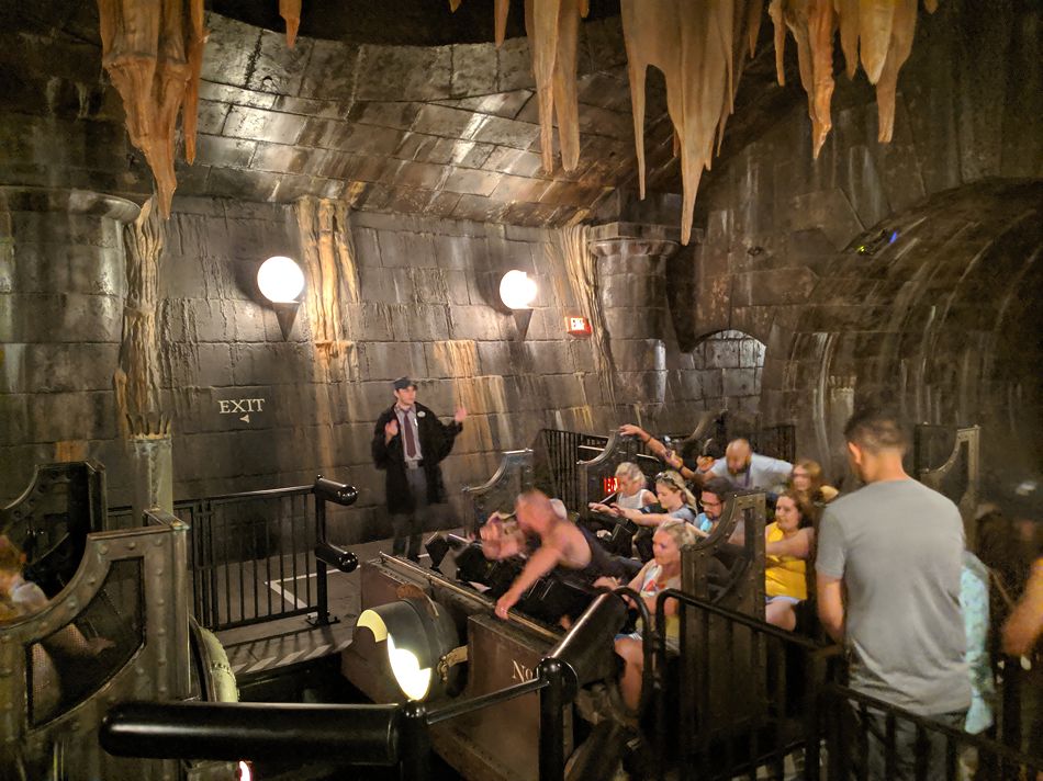 Escape from Gringotts photo from Universal Studios Florida