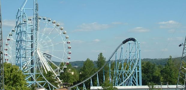 Mr. Freeze: Reverse Blast at Six Flags St. Louis - CoasterBuzz