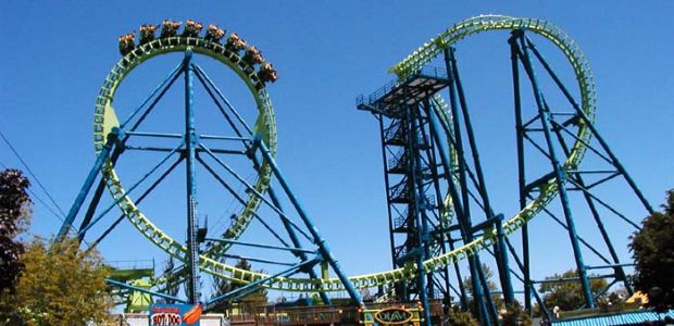 Deja Vu at Six Flags Great America - CoasterBuzz